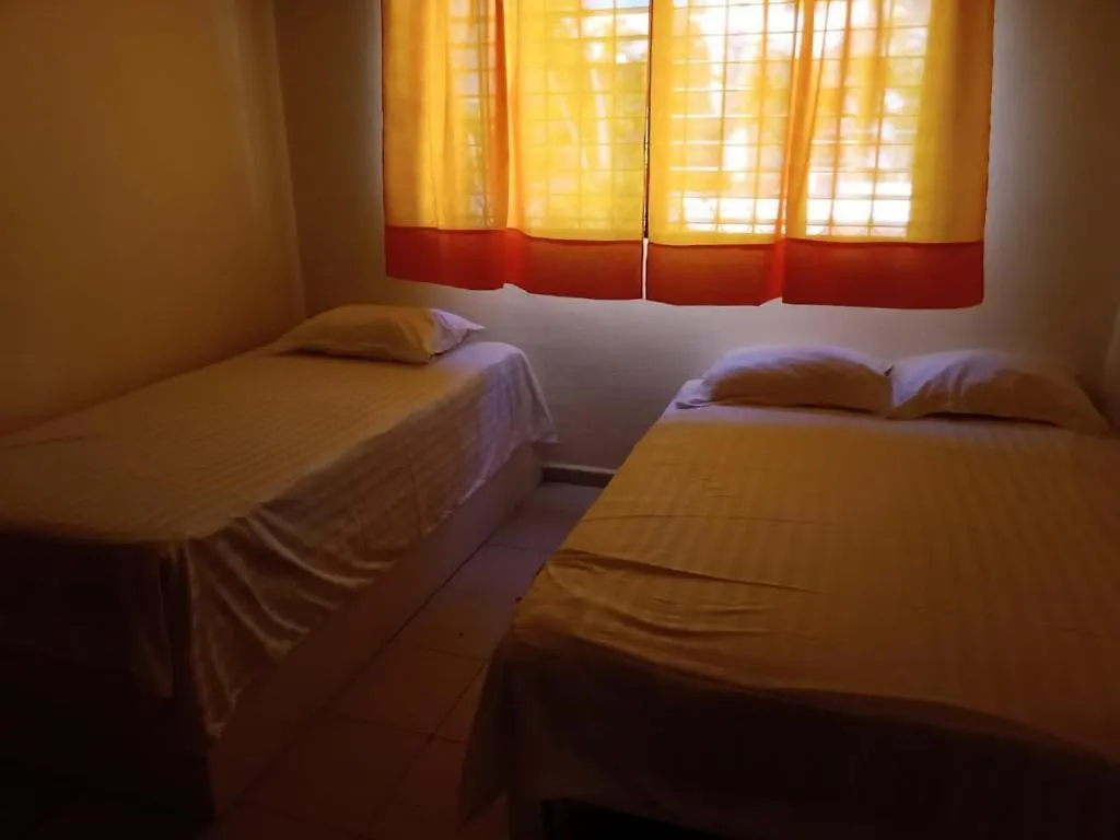 Las Palmas Hostal Cancun 0*,