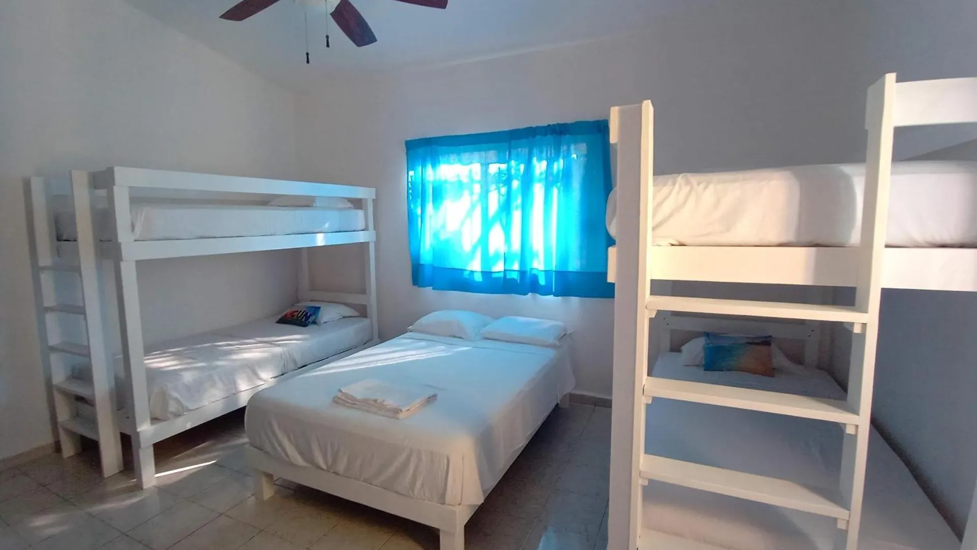 Penzion Las Palmas Hostal Cancún