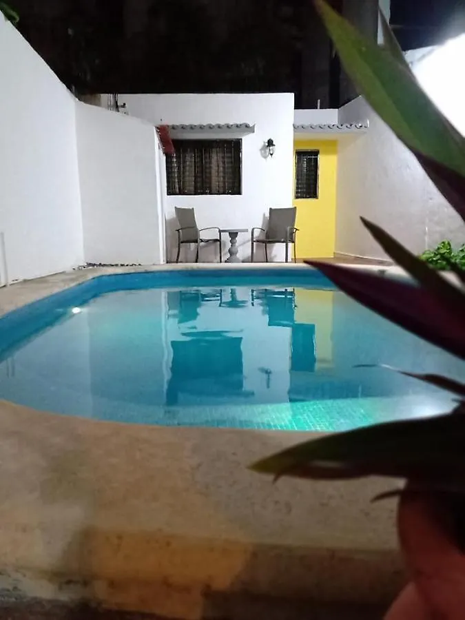 Las Palmas Hostal Cancun